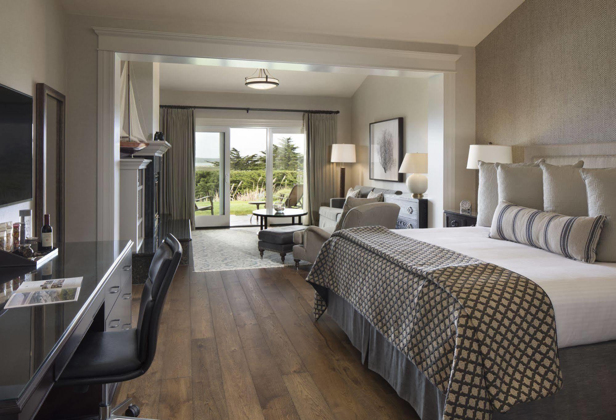 The At Hotel Bodega Bay