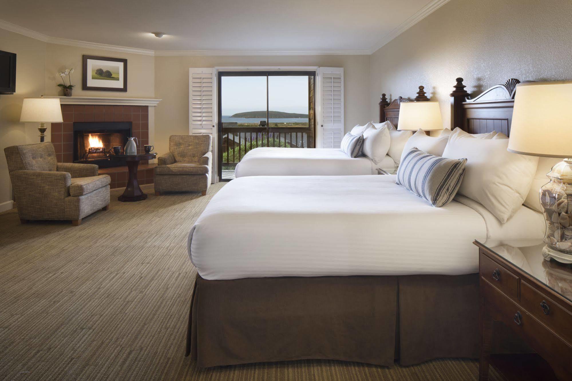 Hotel The At 4*